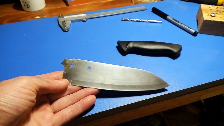 Como e como perfurar facilmente a lâmina de uma faca feita de aço endurecido - DIY