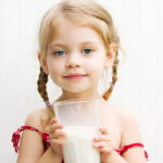 Garota com leite
